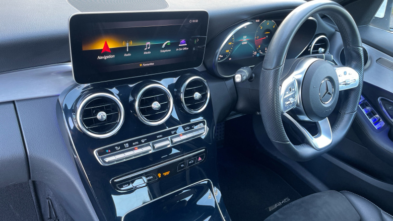 Mercedes-Benz C-Class C220d AMG Line Premium 4dr 9G-Tronic Diesel Saloon